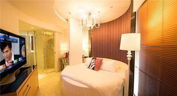 Zhengzhou Goodnight Hotel Csicseng Kültér fotó